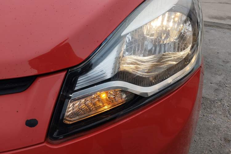 Used CHANGAN Benni 2014 1.4L IMT Luxury Model Left Front Headlight