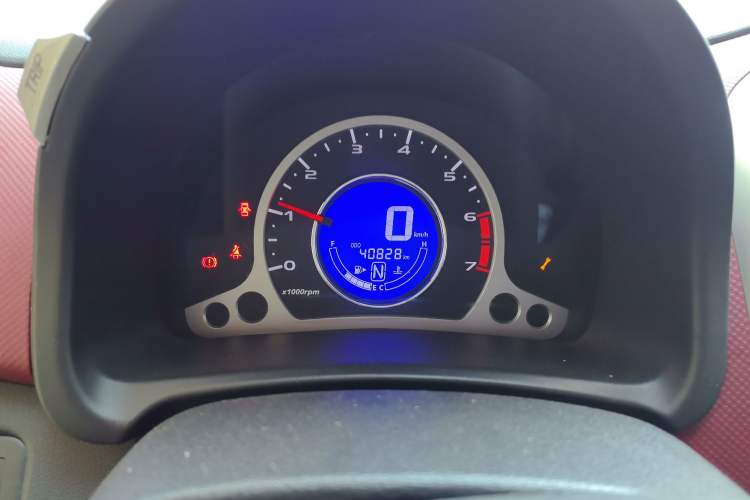 Used CHANGAN Benni 2014 1.4L IMT Luxury Model Odometer Close Up