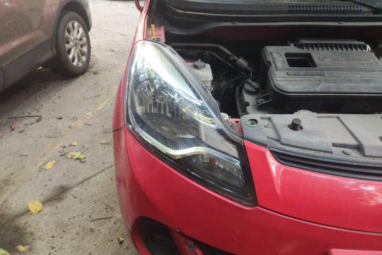 Used CHANGAN Benni 2014 1.4L Manual Sunroof Model Right Front Headlight