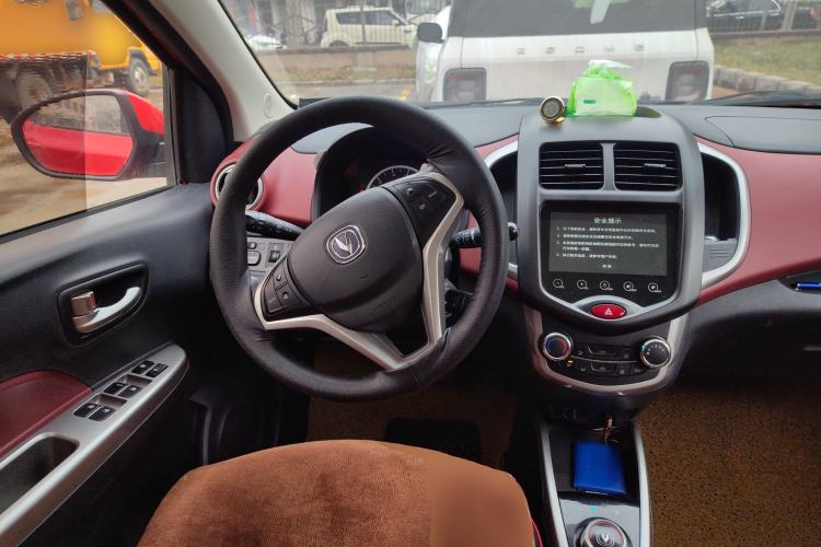 Used CHANGAN Benni 2014 1.4L IMT Luxury Model with Sunroof Steering Wheel