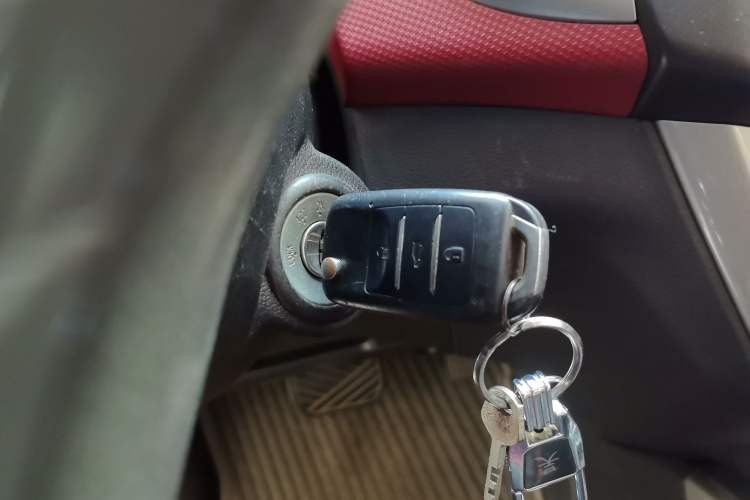 Used CHANGAN Benni 2014 1.4L IMT Luxury Model Vehicle Key