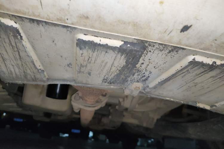 Used CHANGAN Benni 2014 1.4L IMT Luxury Model Chassis Front