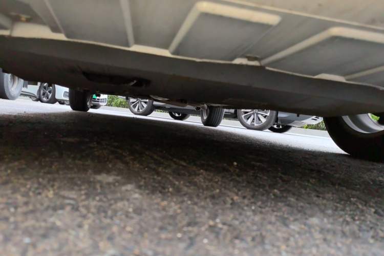 Used CHANGAN Benni 2014 1.4L IMT Luxury Model Chassis Front