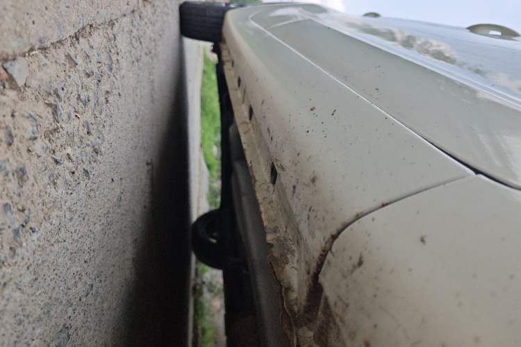 Used CHANGAN Benni 2014 1.4L Manual Sunroof Model Chassis Front Right