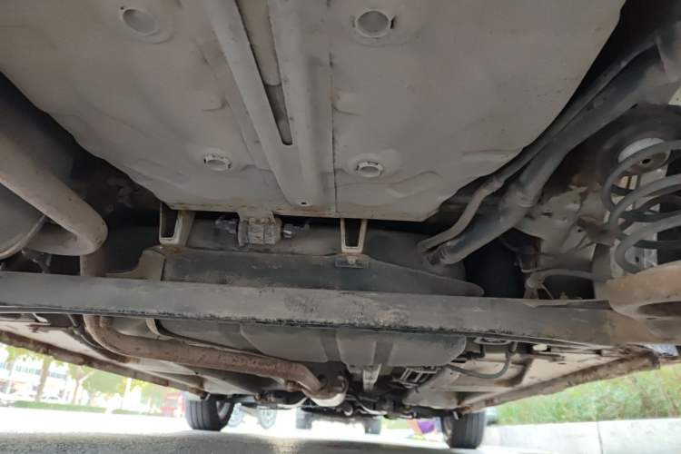Used CHANGAN Benni 2014 1.4L IMT Luxury Model Chassis Rear