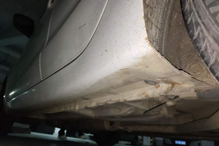 Used CHANGAN Benni 2014 1.4L IMT Luxury Model Chassis Rear Left