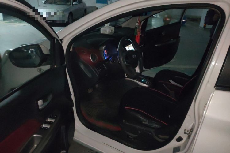 Used CHANGAN Benni 2014 1.4L IMT Luxury Model Driver Seat