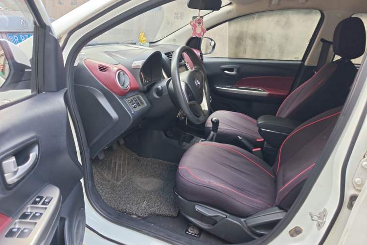 Used CHANGAN Benni 2014 1.4L Manual Luxury Model Driver Seat