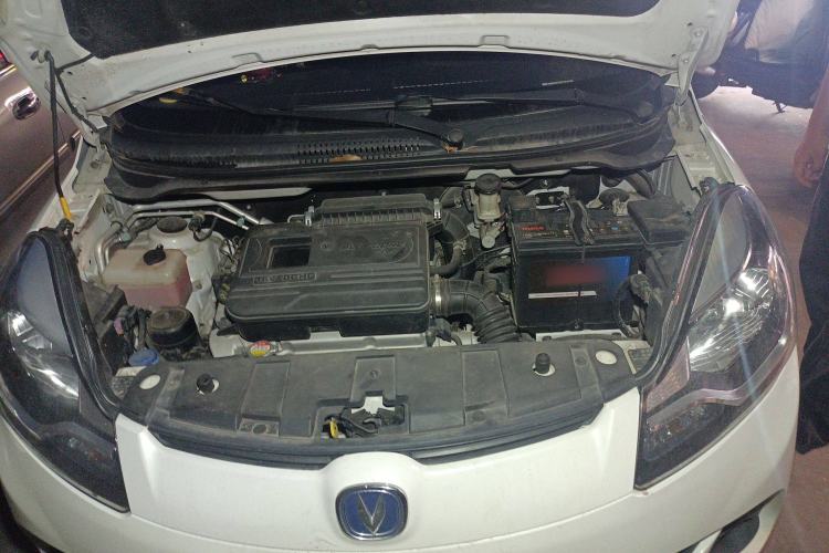 Used CHANGAN Benni 2014 1.4L IMT Luxury Model Engine Bay