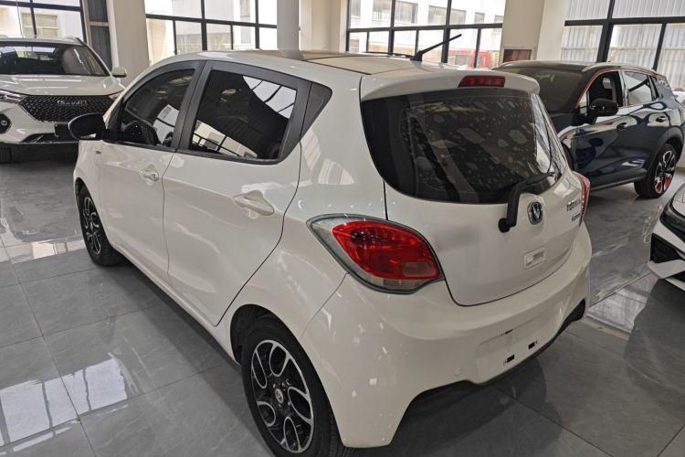 Used CHANGAN Benni 2014 1.4L IMT Luxury Model with Sunroof Exterior 2