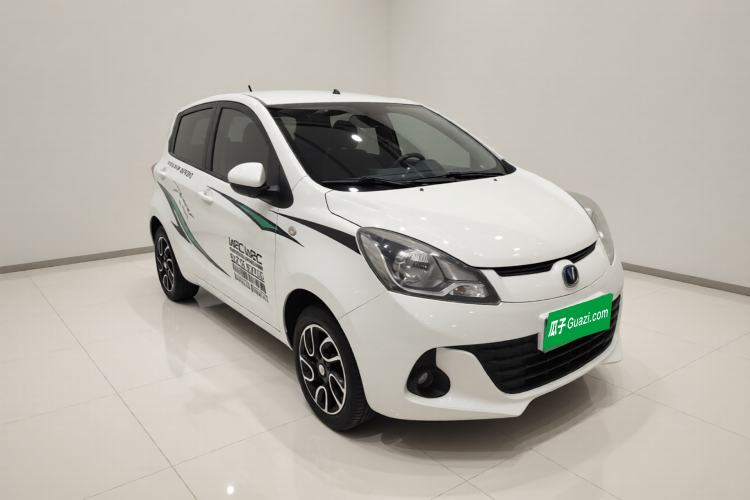Used CHANGAN Benni 2014 1.4L Manual Luxury Model Front Right 45 Deg