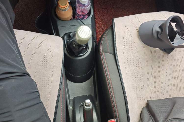 Used CHANGAN Benni 2014 1.4L Manual Sunroof Model Gear Lever