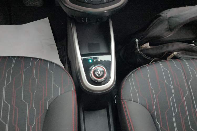 Used CHANGAN Benni 2014 1.4L IMT Luxury Model Gear Lever
