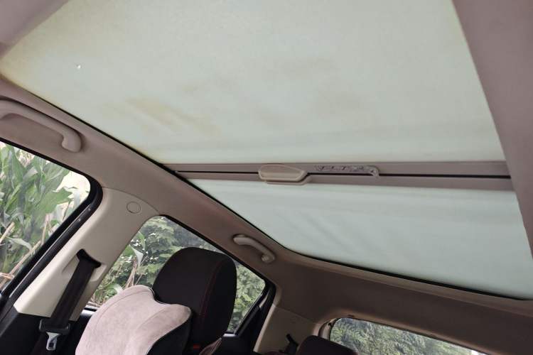 Used CHANGAN Benni 2014 1.4L Manual Sunroof Model Headliner