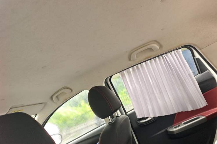 Used CHANGAN Benni 2014 1.4L Manual Luxury Model Headliner
