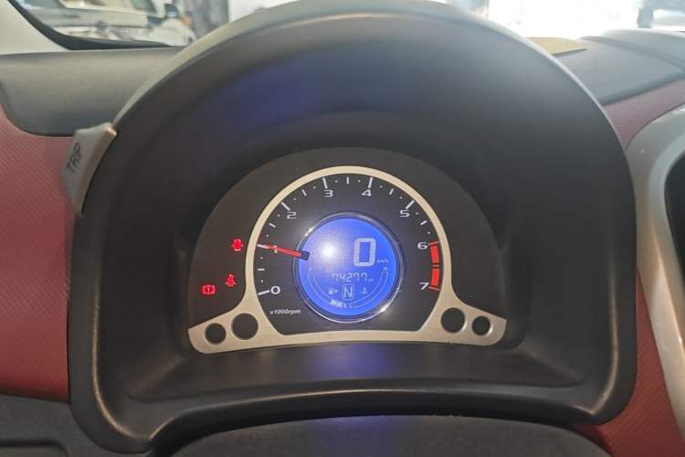 Used CHANGAN Benni 2014 1.4L IMT Luxury Model with Sunroof Instrument Cluster