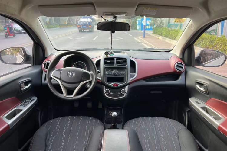 Used CHANGAN Benni 2014 1.4L Manual Luxury Model Interior 1