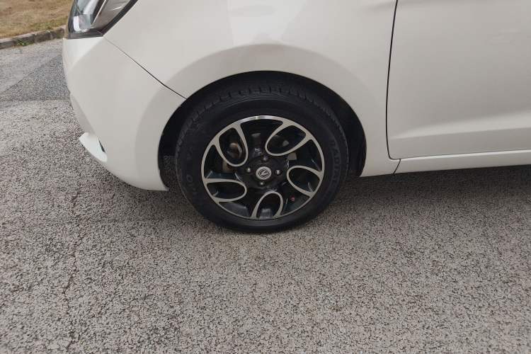 Used CHANGAN Benni 2014 1.4L IMT Luxury Model Left Front Wheel Hub