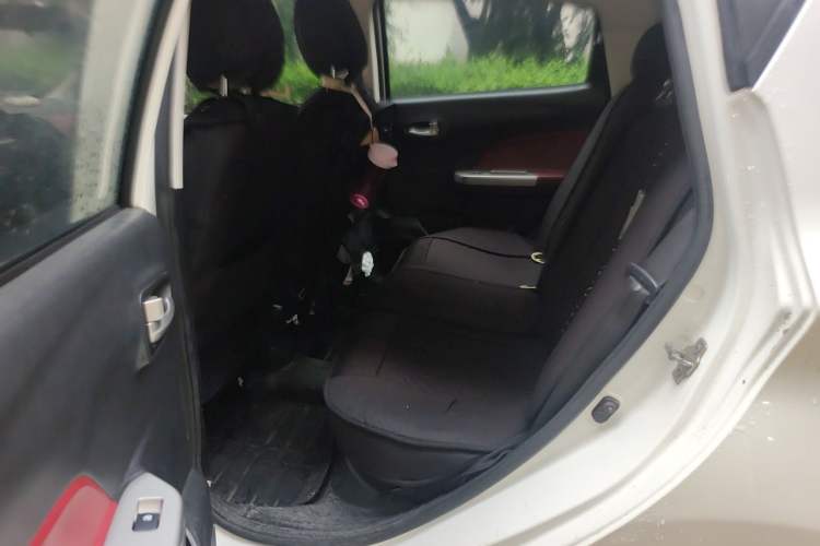 Used CHANGAN Benni 2014 1.4L IMT Luxury Model Left Rear Seat