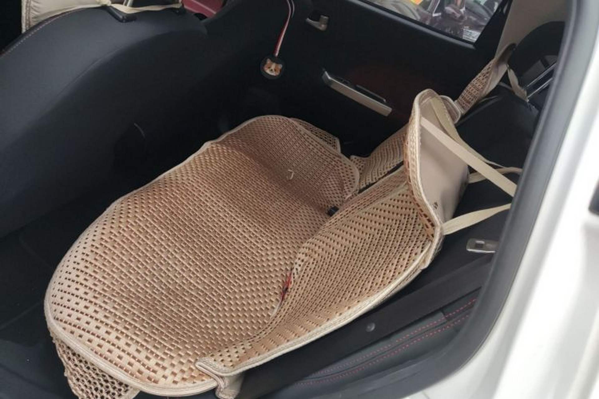 Used CHANGAN Benni 2014 1.4L Manual Luxury Model Left Rear Seat