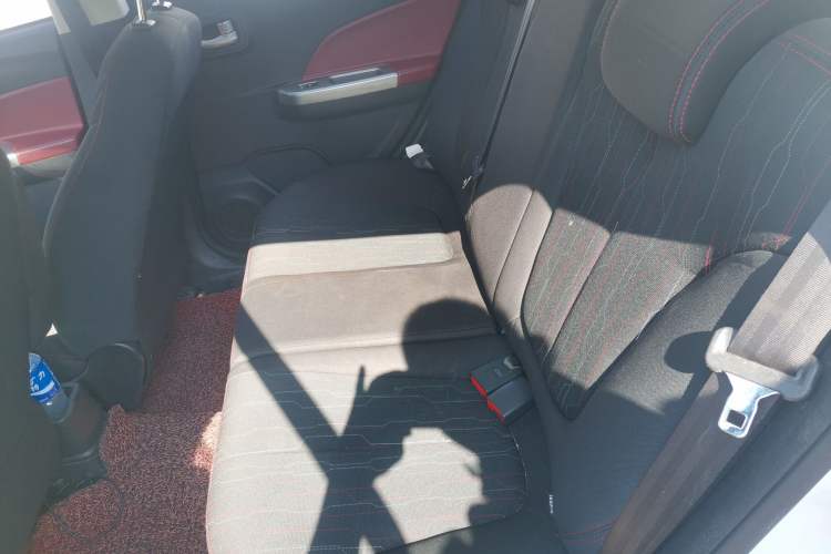 Used CHANGAN Benni 2014 1.4L IMT Luxury Model Left Rear Seat