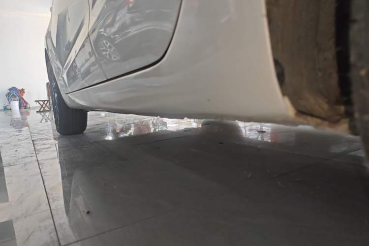Used CHANGAN Benni 2014 1.4L IMT Luxury Model with Sunroof Left Side Sill