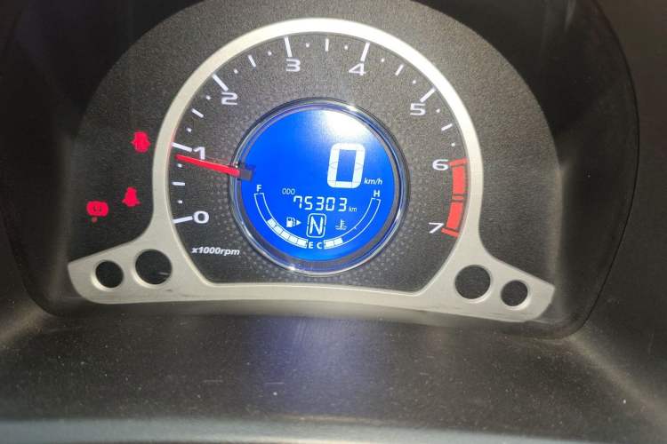 Used CHANGAN Benni 2014 1.4L IMT Luxury Model Odometer Close Up