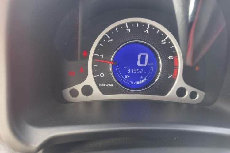 Used CHANGAN Benni 2014 1.4L Manual Luxury Model Odometer Close Up