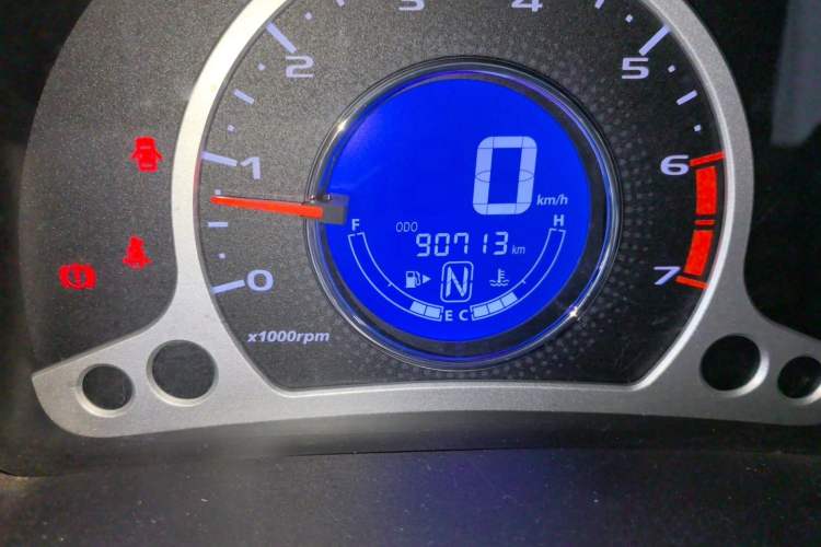 Used CHANGAN Benni 2014 1.4L IMT Luxury Model Odometer Close Up