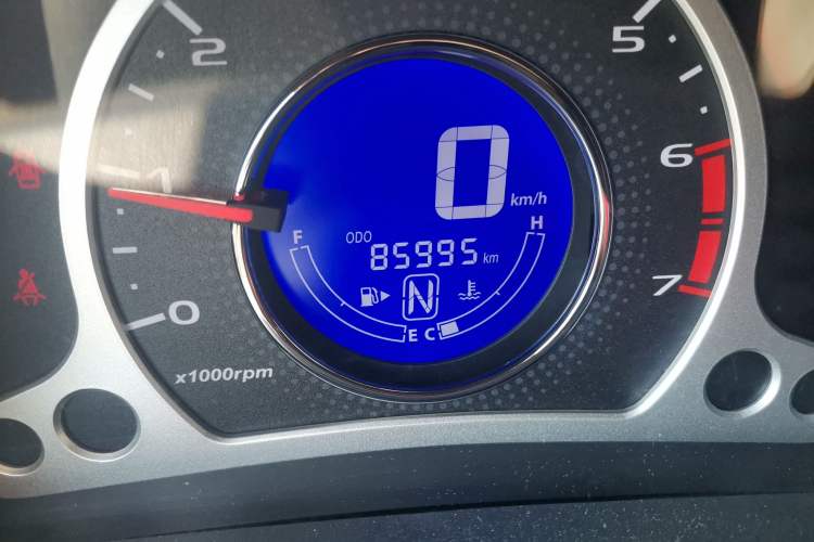 Used CHANGAN Benni 2014 1.4L IMT Luxury Model Odometer Close Up