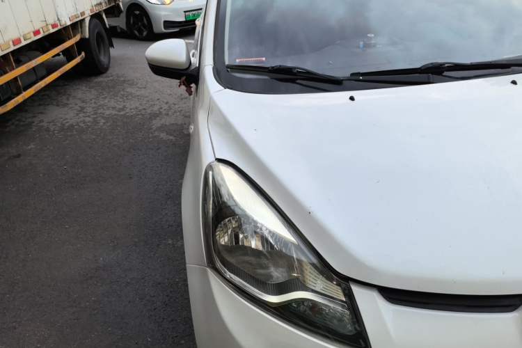 Used CHANGAN Benni 2014 1.4L IMT Luxury Model Right Front Headlight