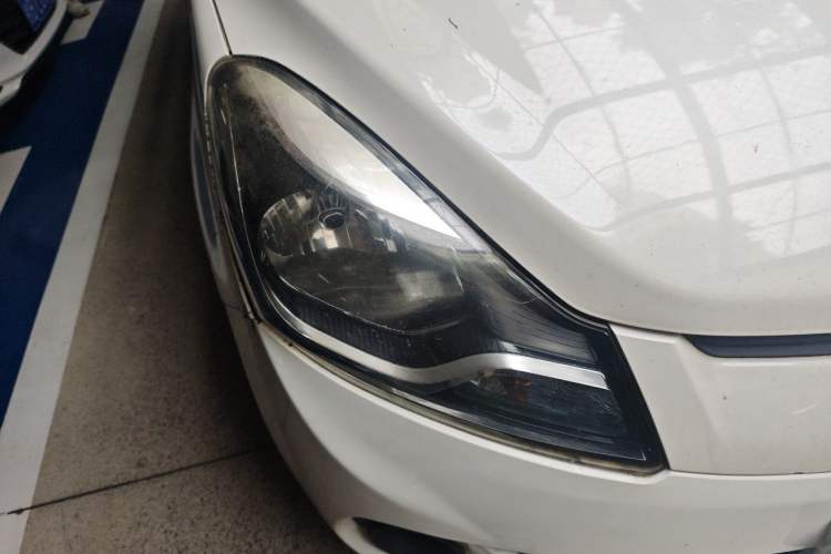 Used CHANGAN Benni 2014 1.4L Manual Luxury Model Right Front Headlight