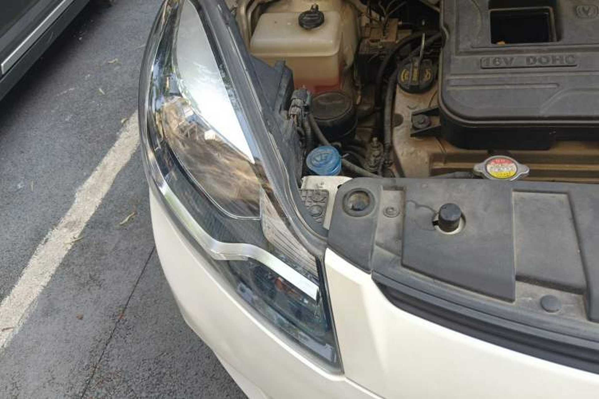 Used CHANGAN Benni 2014 1.4L IMT Luxury Model Right Front Headlight