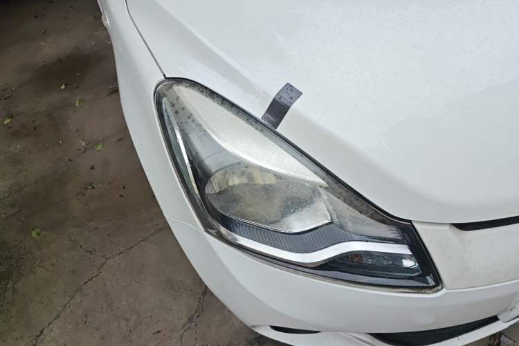 Used CHANGAN Benni 2014 1.4L Manual Luxury Model Right Front Headlight