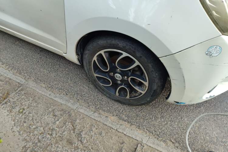 Used CHANGAN Benni 2014 1.4L IMT Luxury Model Right Front Wheel Hub