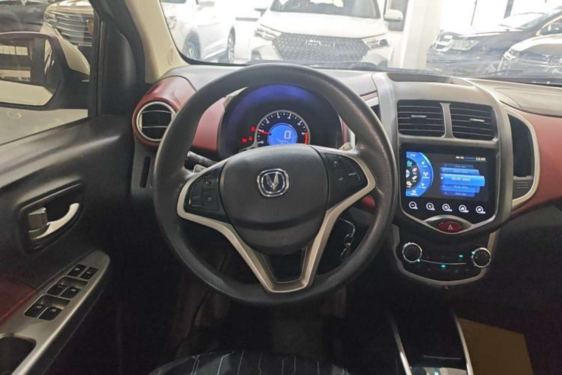 Used CHANGAN Benni 2014 1.4L IMT Luxury Model with Sunroof Steering Wheel
