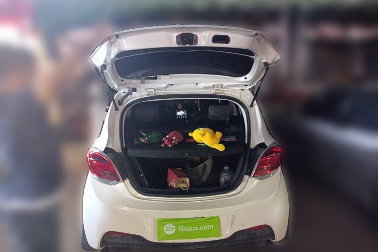 Used CHANGAN Benni 2014 1.4L IMT Luxury Model Trunk