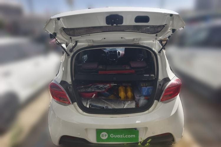 Used CHANGAN Benni 2014 1.4L Manual Luxury Model Trunk