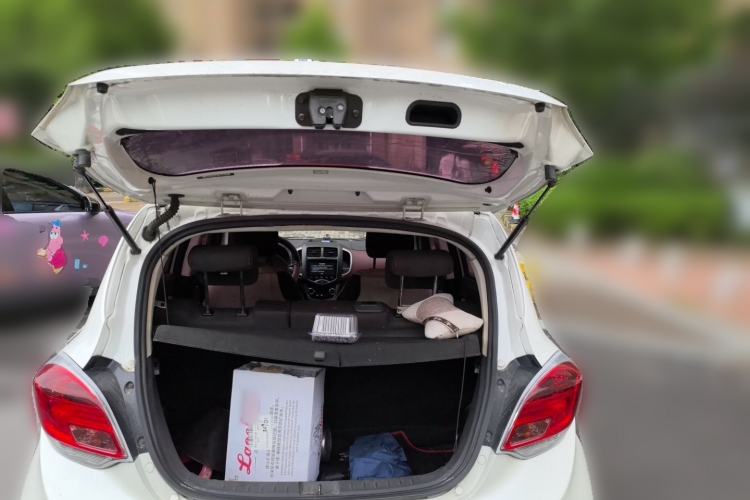 Used CHANGAN Benni 2014 1.4L IMT Luxury Model Trunk