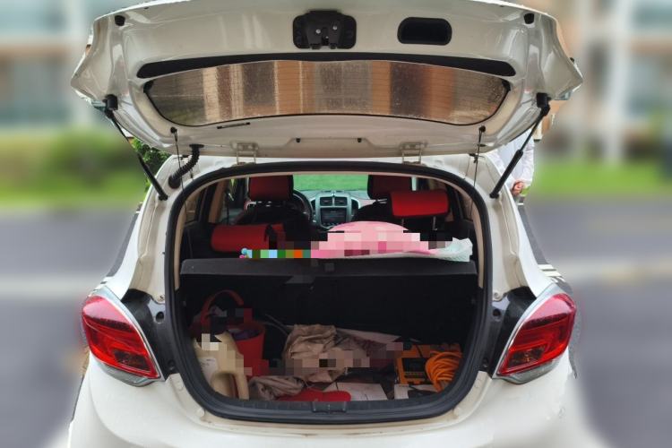 Used CHANGAN Benni 2014 1.4L IMT Luxury Model Trunk