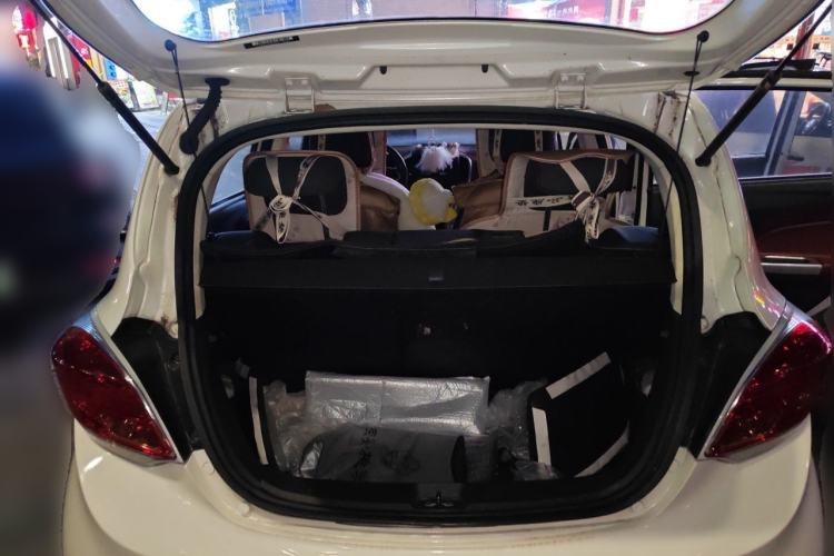 Used CHANGAN Benni 2014 1.4L IMT Luxury Model Trunk
