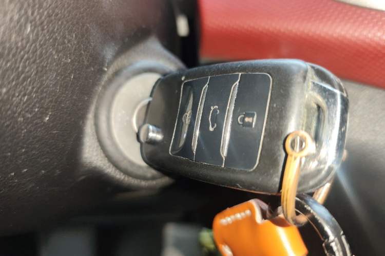 Used CHANGAN Benni 2014 1.4L IMT Luxury Model Vehicle Key