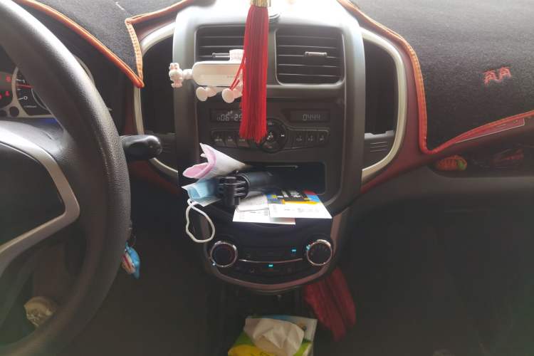 Used CHANGAN Benni 2014 1.4L Manual Luxury Model Audio And AC Panel