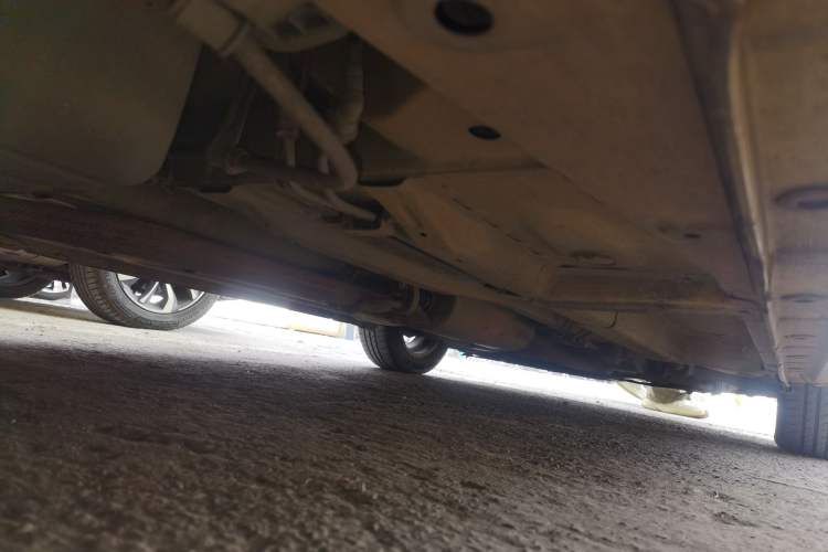 Used CHANGAN Benni 2014 1.4L Manual Luxury Model Chassis Rear Right