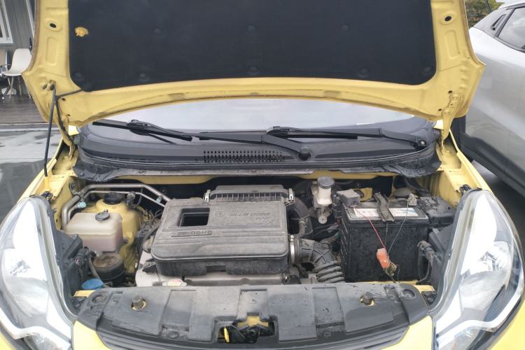 Used CHANGAN Benni 2014 1.4L Manual Luxury Model Engine Bay