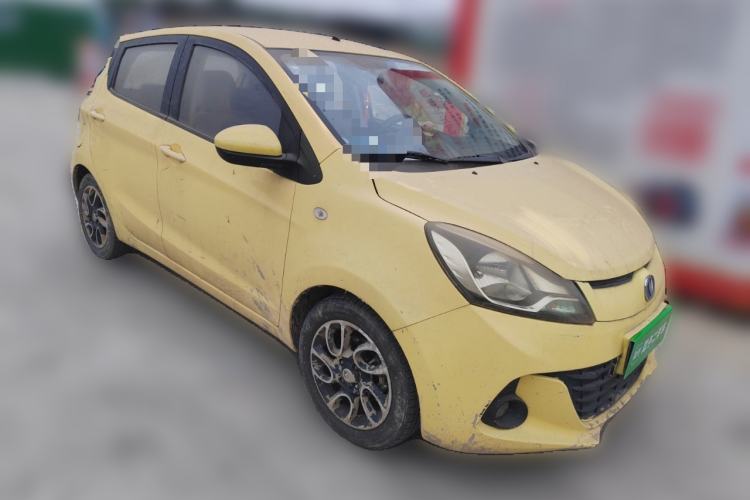 Used CHANGAN Benni 2014 1.4L Manual Luxury Model Front Right 45 Deg