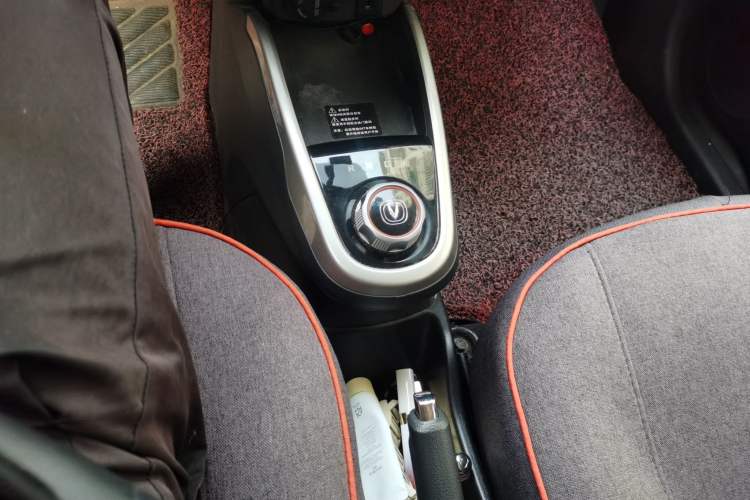 Used CHANGAN Benni 2014 1.4L IMT Luxury Model Gear Lever