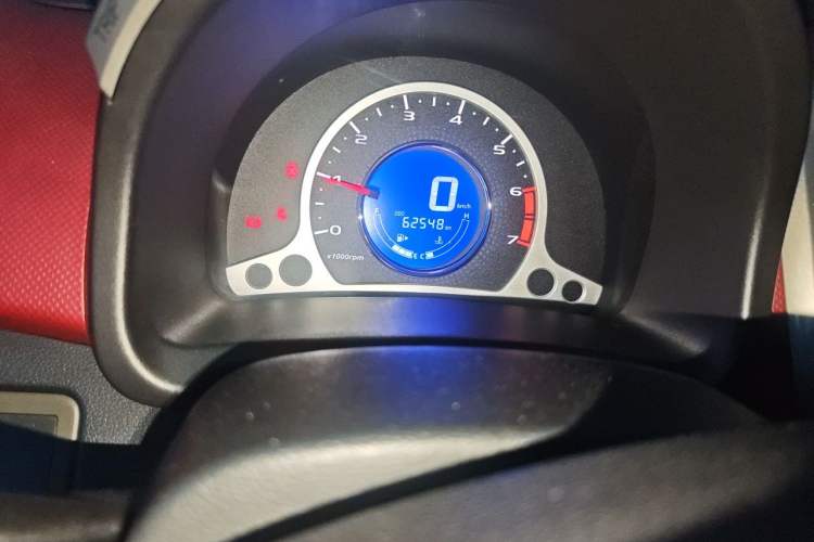 Used CHANGAN Benni 2014 1.4L Manual Luxury Model Odometer Close Up