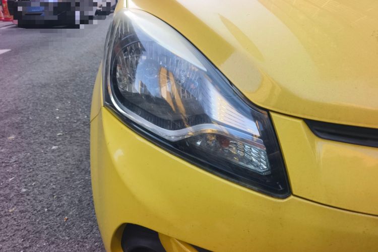 Used CHANGAN Benni 2014 1.4L IMT Luxury Model Right Front Headlight