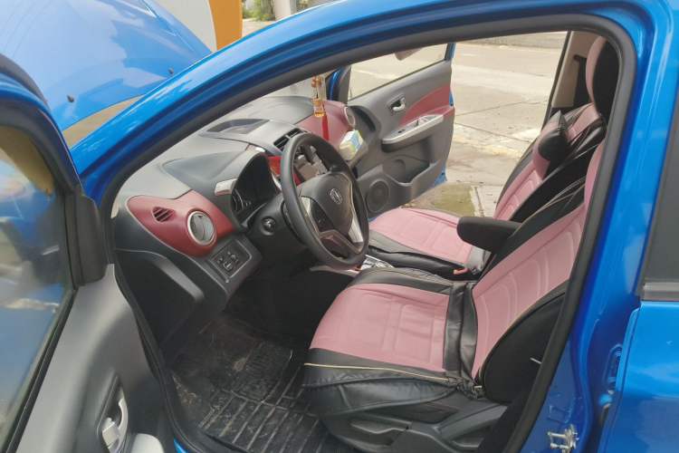 Used CHANGAN Benni 2015 1.4L IMT Prestige Model China V Standard Driver Seat